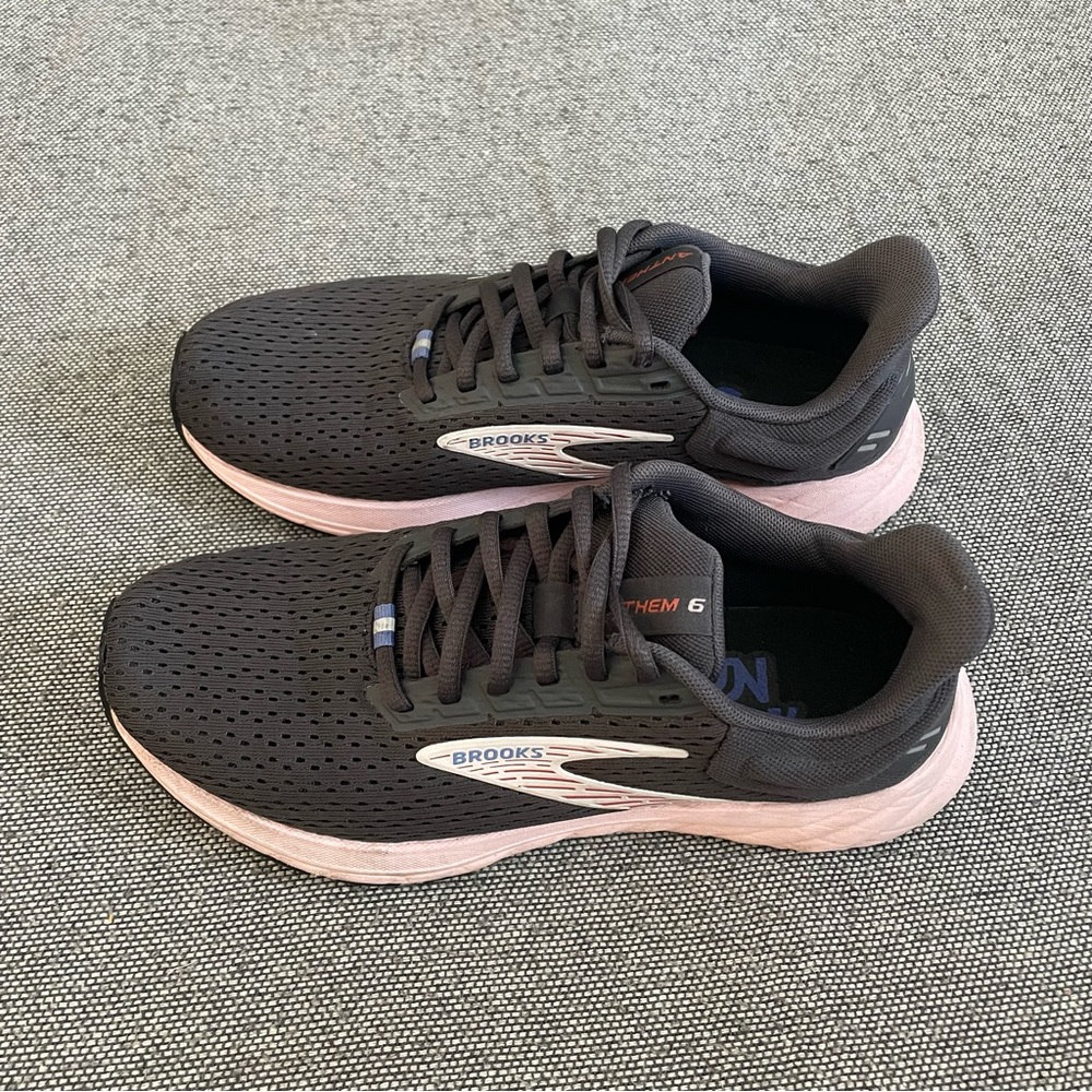 Brooks Anthem 6 Women’s Athletic Running Shoes